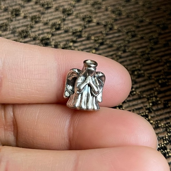 Retired Pandora Pray Angle with Wings Jewelry - Picture 8 of 8